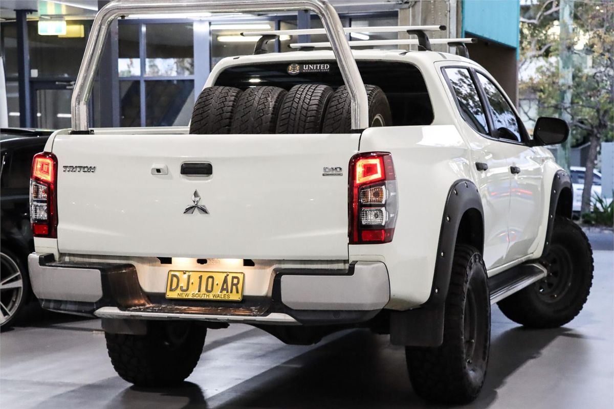 2019 Mitsubishi Triton GLX+ MR 4X4