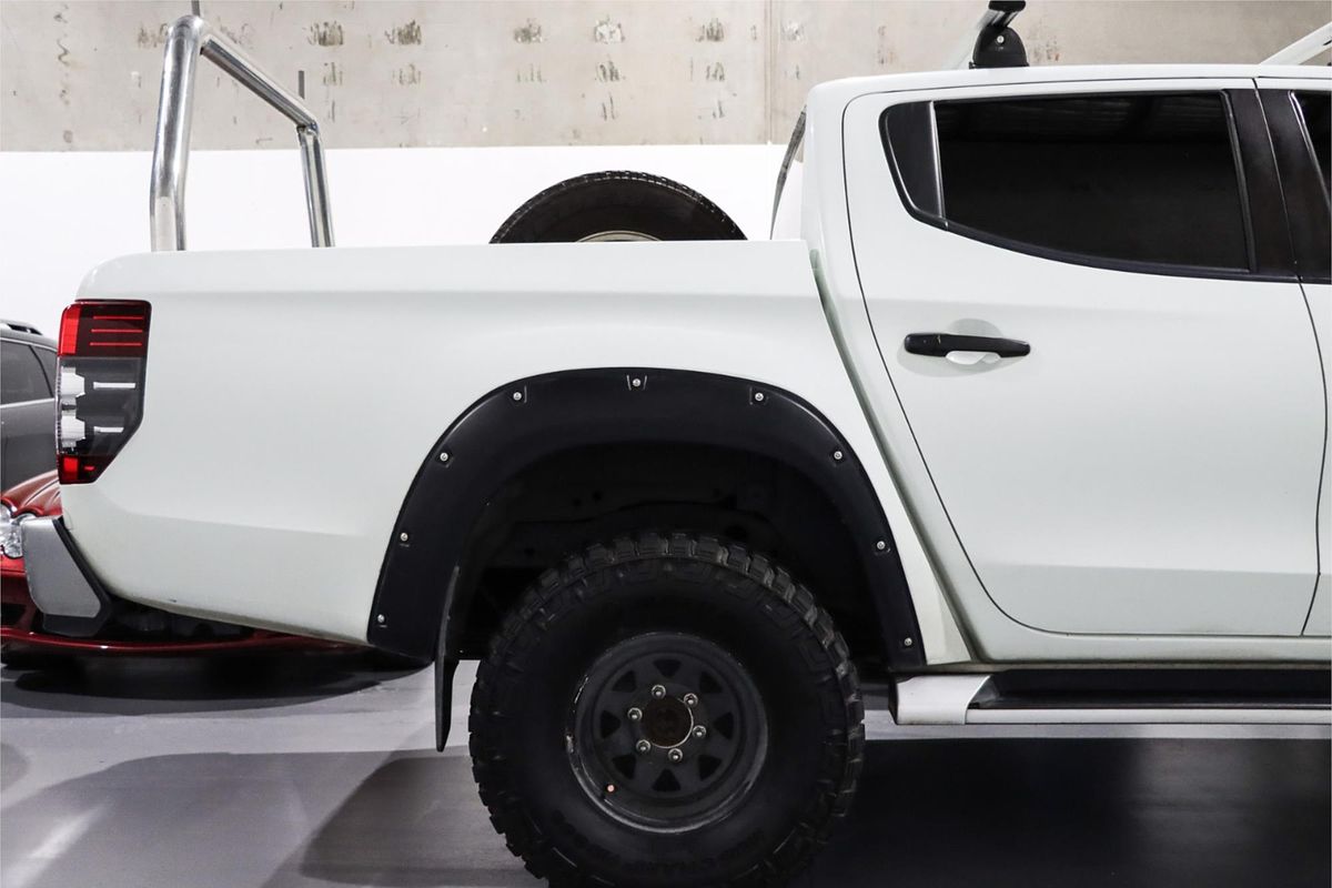 2019 Mitsubishi Triton GLX+ MR 4X4