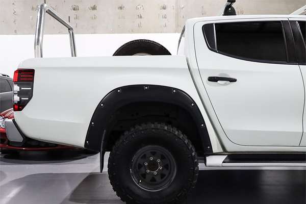 2019 Mitsubishi Triton GLX+ MR 4X4