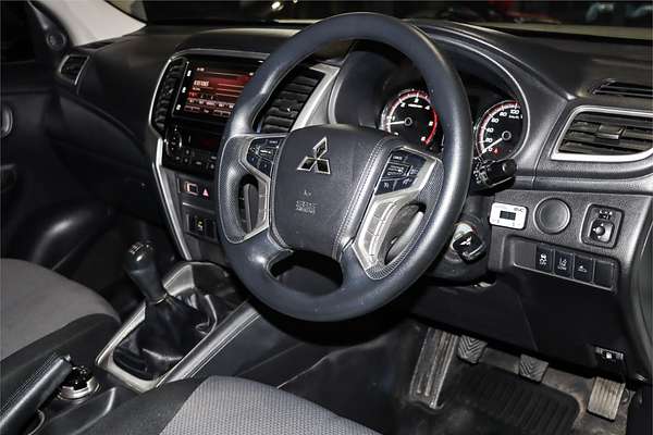 2019 Mitsubishi Triton GLX+ MR 4X4