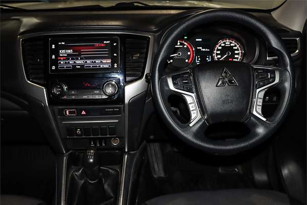 2019 Mitsubishi Triton GLX+ MR 4X4
