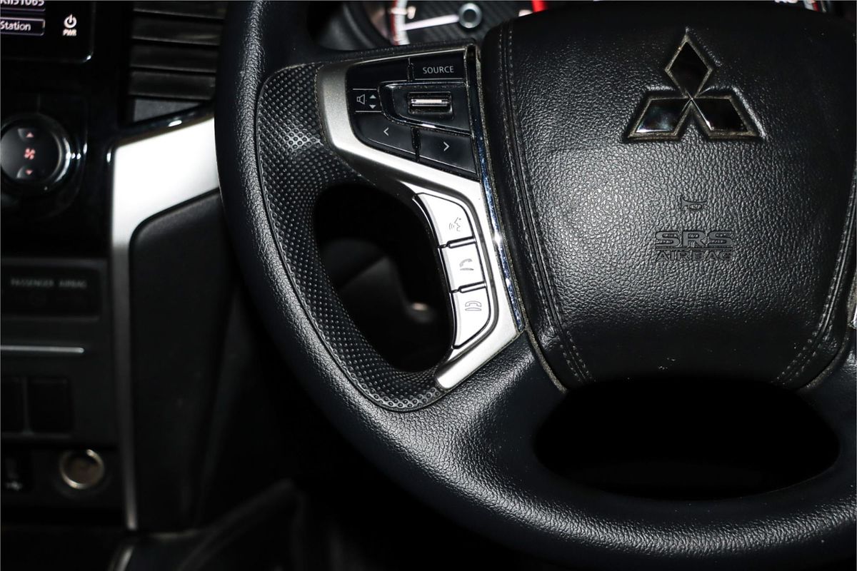 2019 Mitsubishi Triton GLX+ MR 4X4