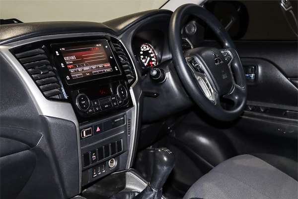 2019 Mitsubishi Triton GLX+ MR 4X4