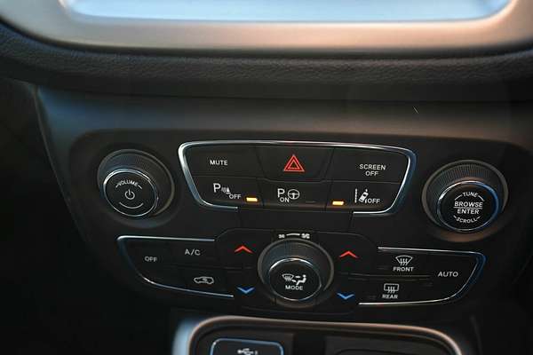 2020 Jeep Compass S-Limited (AWD) M6 MY20