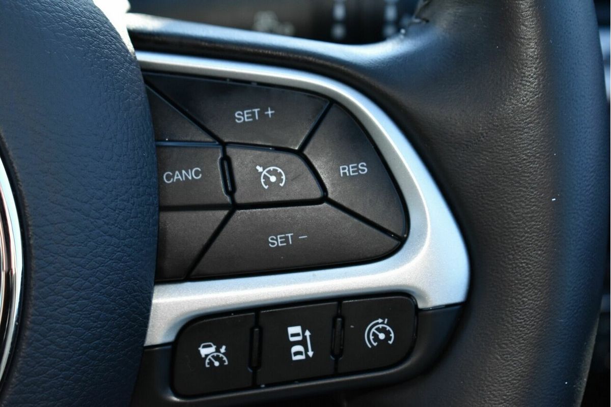 2020 Jeep Compass S-Limited (AWD) M6 MY20
