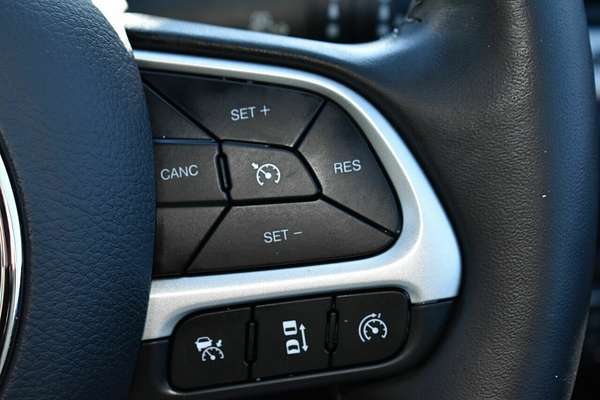 2020 Jeep Compass S-Limited (AWD) M6 MY20