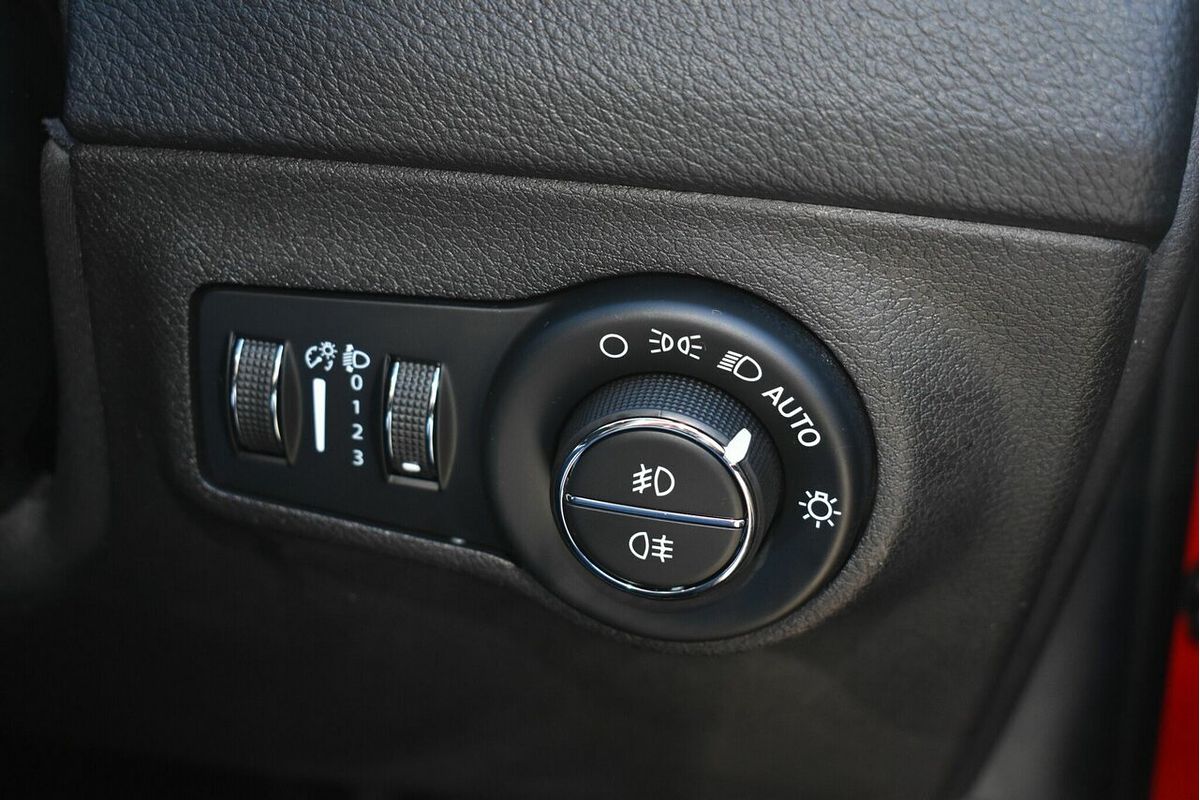 2020 Jeep Compass S-Limited (AWD) M6 MY20