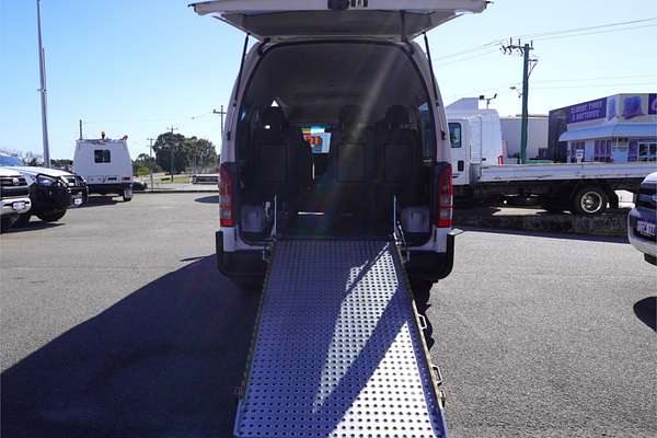 2014 Toyota Hiace Commuter KDH223R