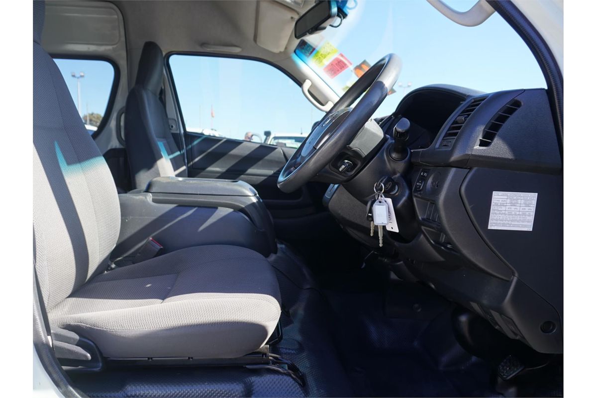 2014 Toyota Hiace Commuter KDH223R
