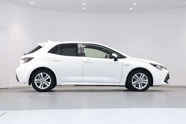 2022 Toyota Corolla Ascent Sport Hybrid ZWE211R