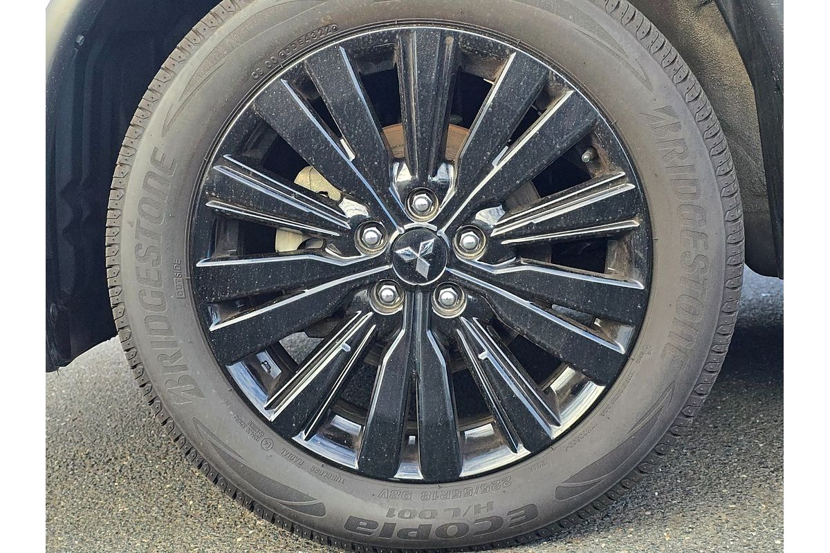 2019 Mitsubishi Outlander Black Edition ZL