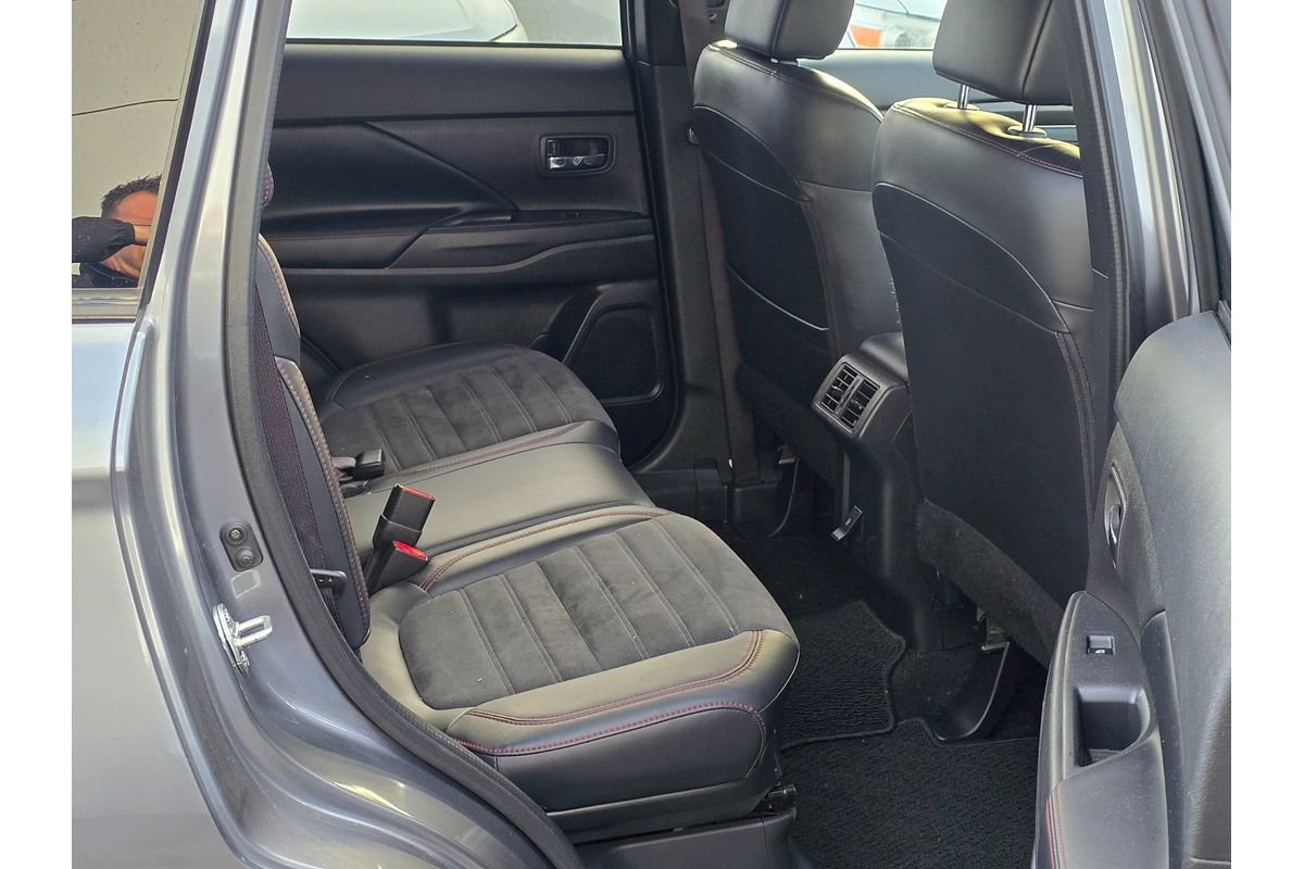 2019 Mitsubishi Outlander Black Edition ZL