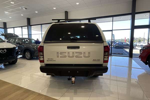 2019 Isuzu D-MAX SX  4X4