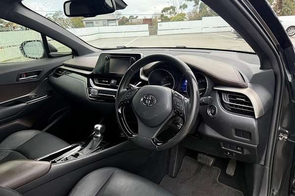 2017 Toyota C-HR Koba NGX10R