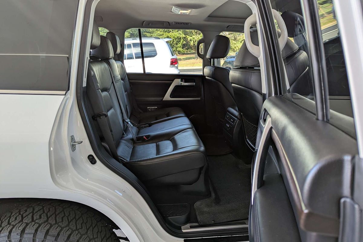 2020 Toyota Landcruiser VX VDJ200R