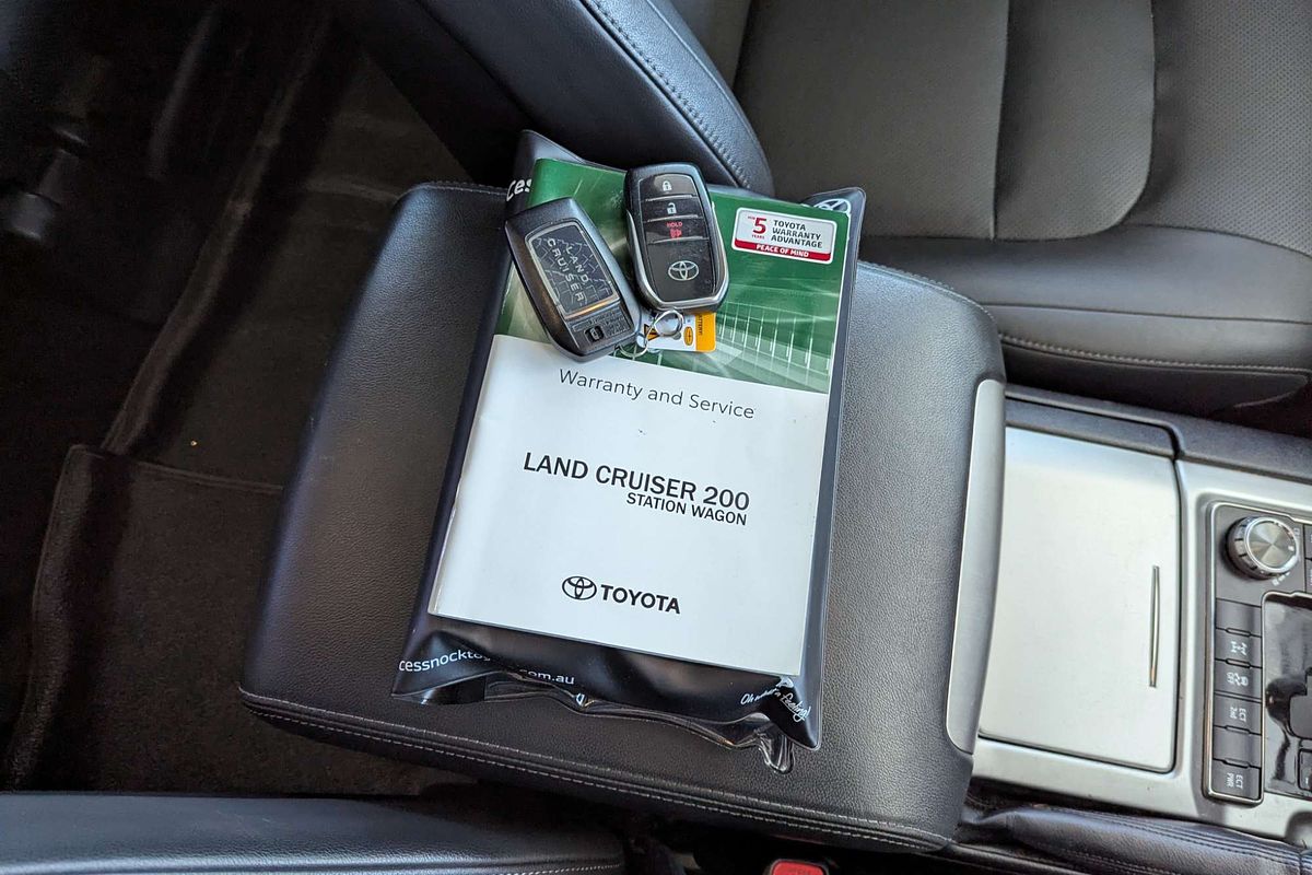 2020 Toyota Landcruiser VX VDJ200R