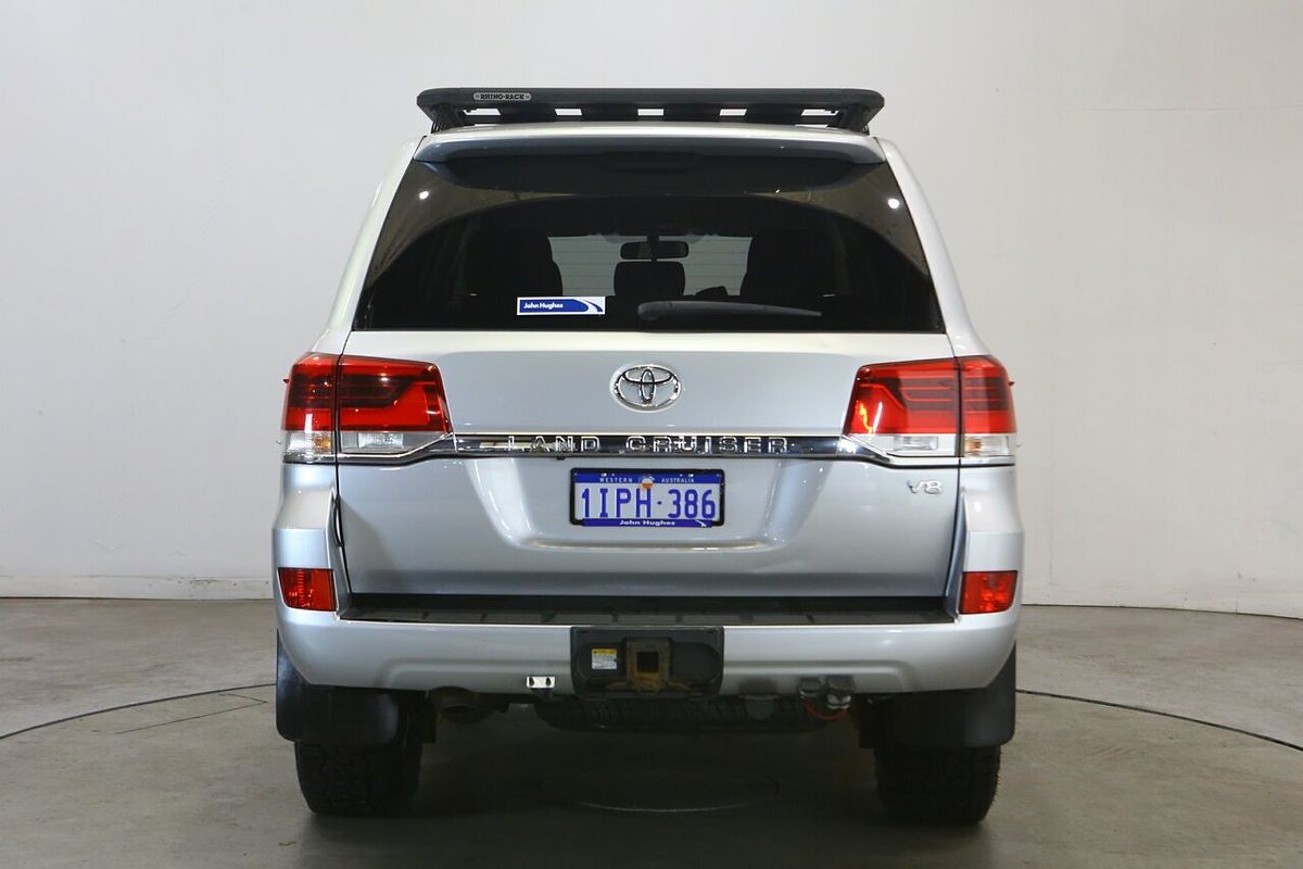2017 Toyota Landcruiser GXL VDJ200R