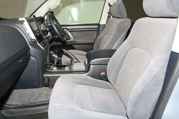 2017 Toyota Landcruiser GXL VDJ200R