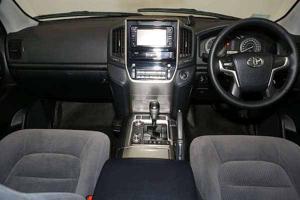 2017 Toyota Landcruiser GXL VDJ200R