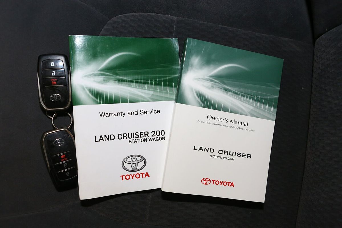 2017 Toyota Landcruiser GXL VDJ200R