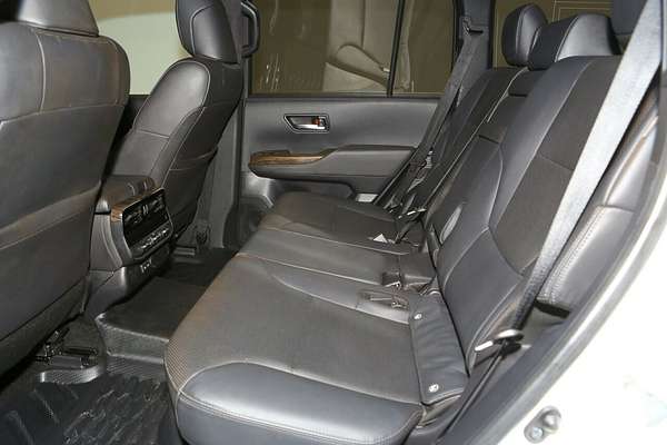2022 Toyota Landcruiser VX FJA300R