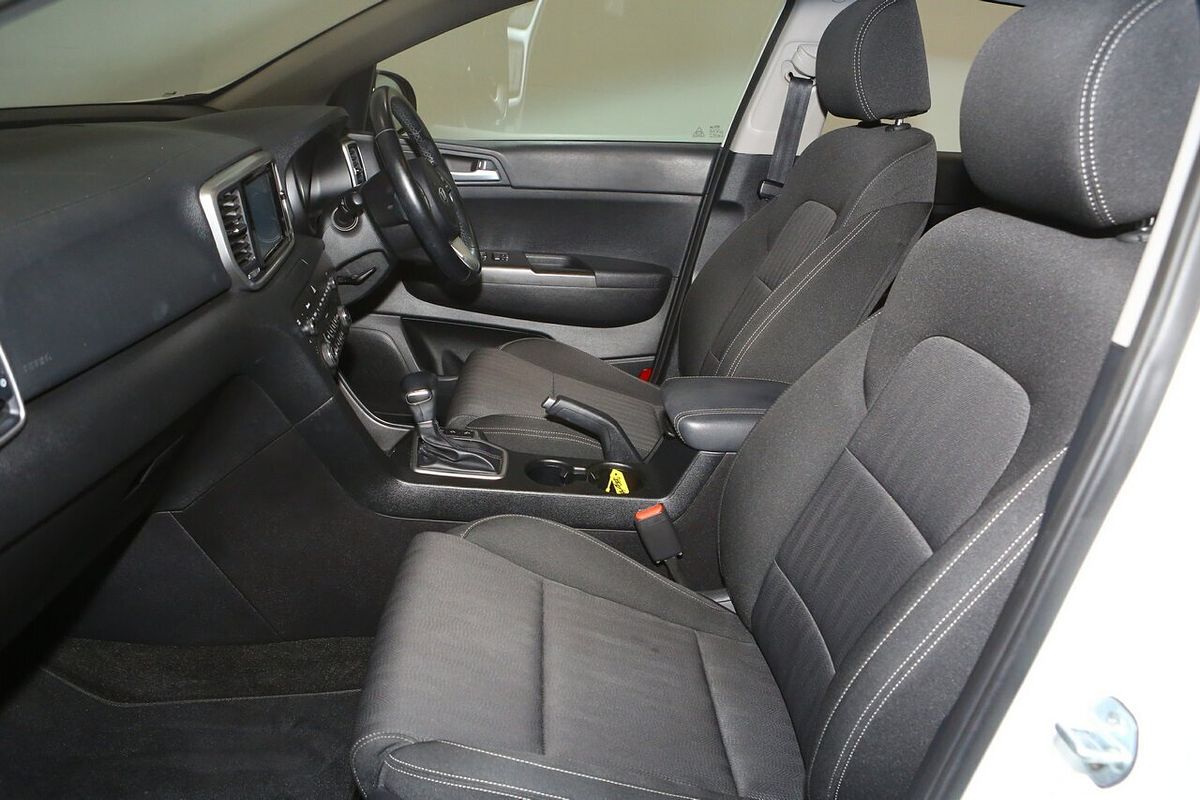 2020 Kia Sportage S QL