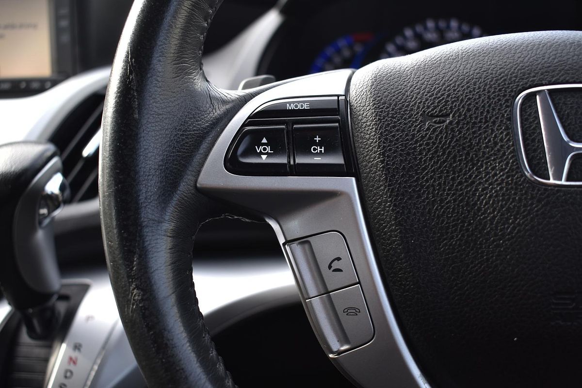 2011 Honda Odyssey Luxury 4th Gen