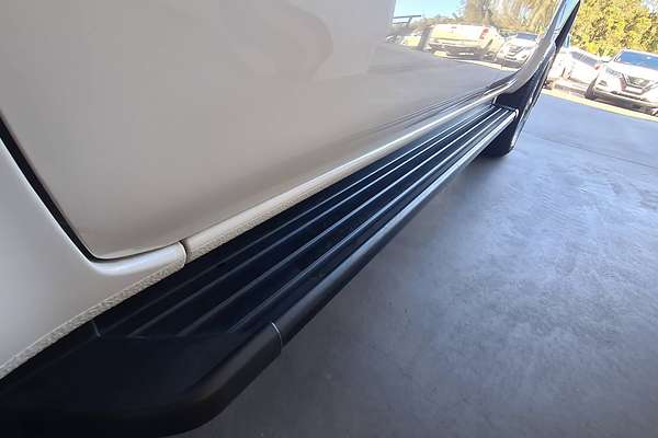 2023 Nissan Navara ST D23 4X4
