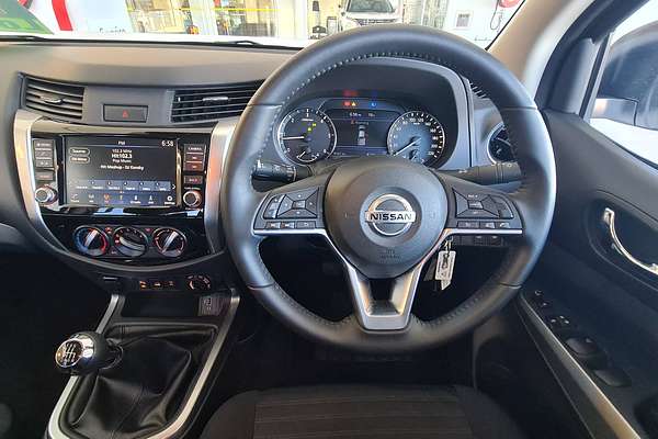 2023 Nissan Navara ST D23 4X4