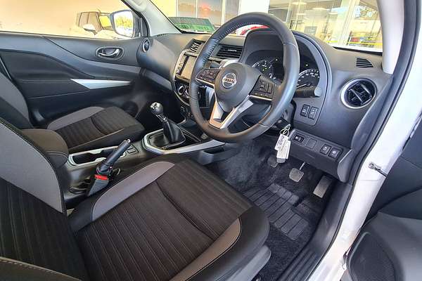 2023 Nissan Navara ST D23 4X4