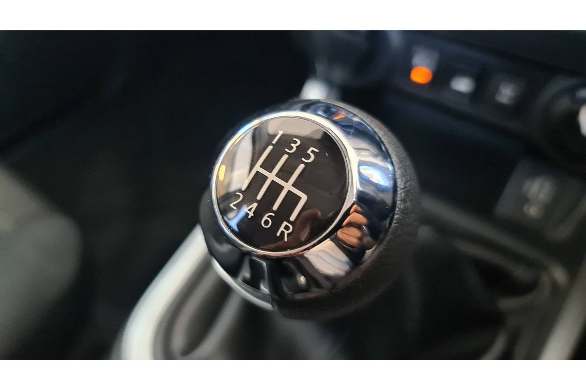 2023 Nissan Navara ST D23 4X4