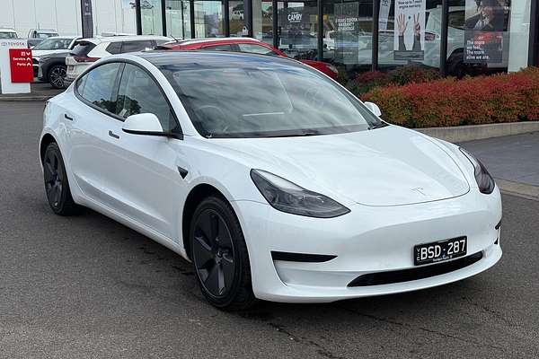 2021 Tesla Model 3 Standard Range Plus