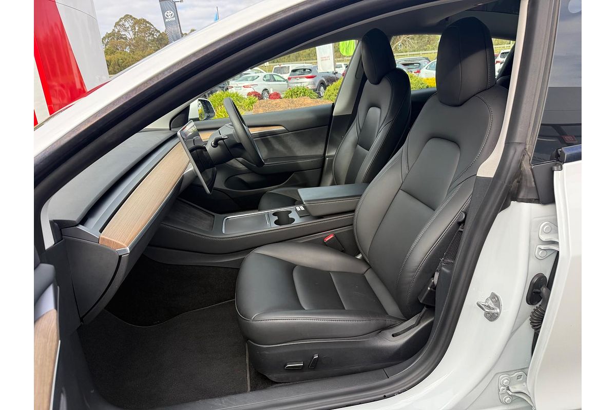 2021 Tesla Model 3 Standard Range Plus