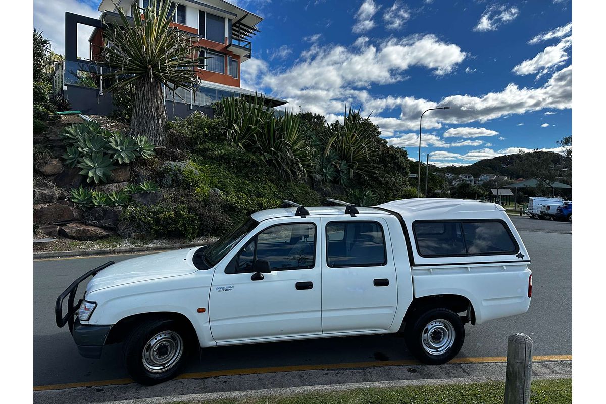 2004 Toyota Hilux RZN149R Rear Wheel Drive