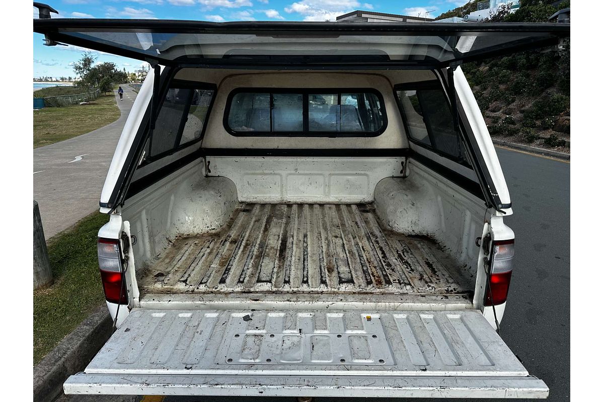 2004 Toyota Hilux RZN149R Rear Wheel Drive