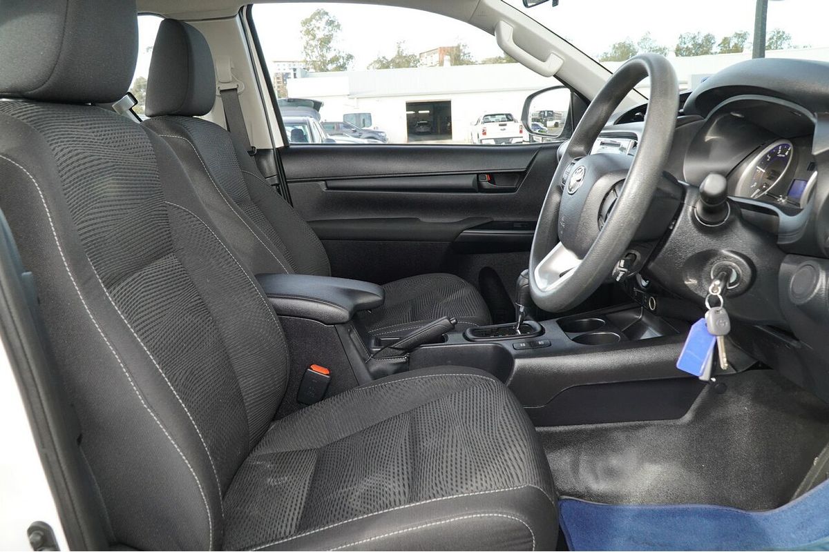 2019 Toyota Hilux SR GUN126R 4X4