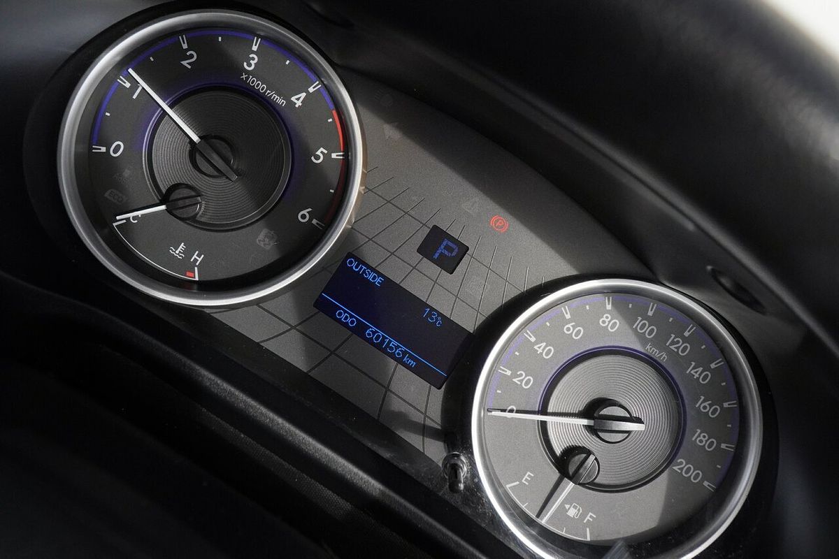 2019 Toyota Hilux SR GUN126R 4X4
