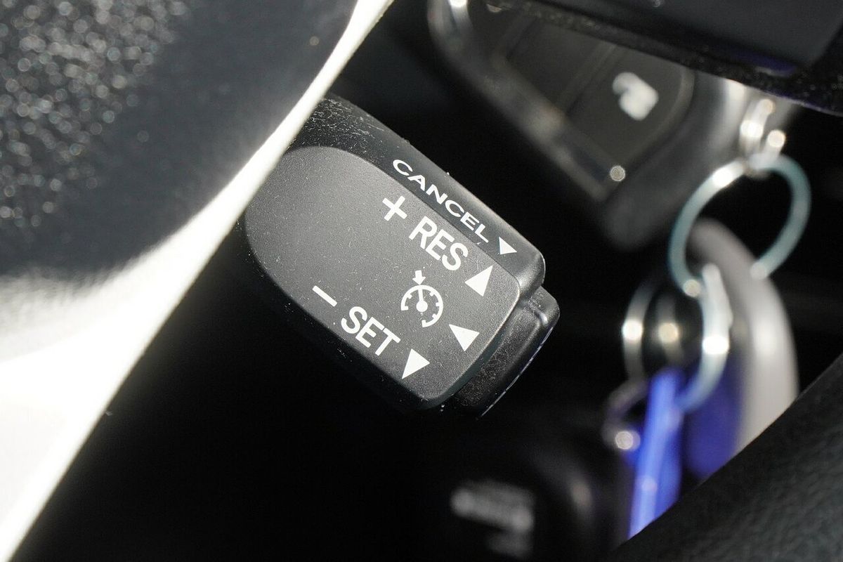 2019 Toyota Hilux SR GUN126R 4X4