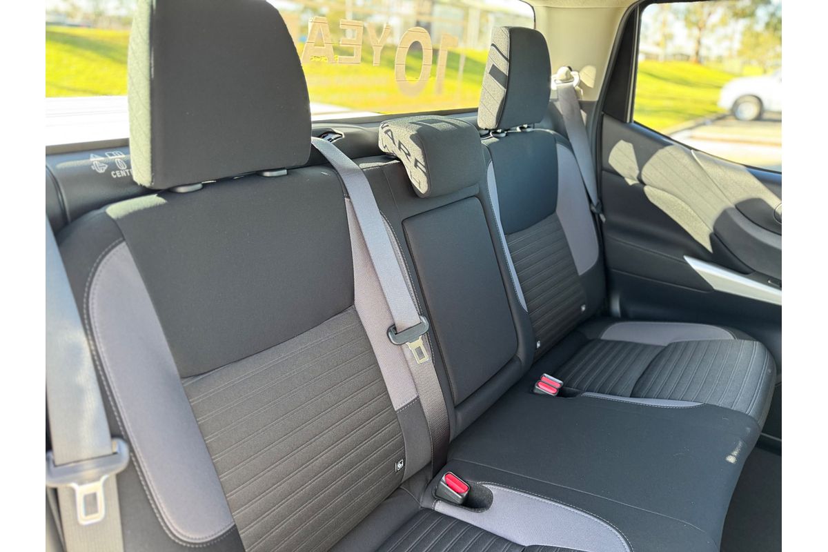2025 Nissan Navara SL D23 4X4