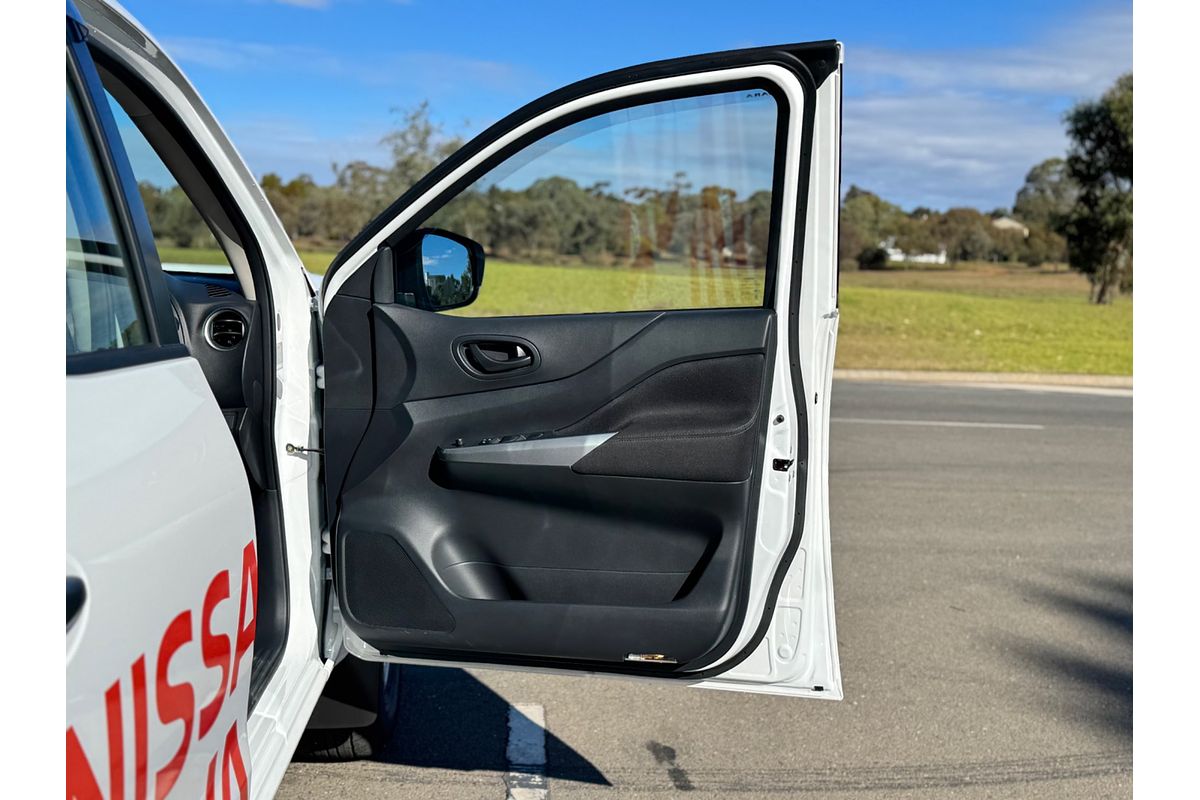 2025 Nissan Navara SL D23 4X4
