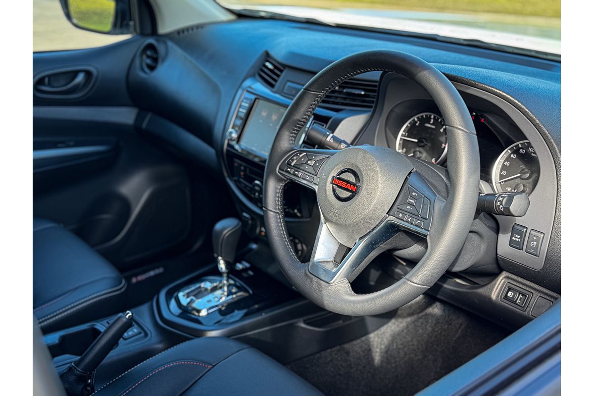 2025 Nissan Navara PRO-4X D23 4X4
