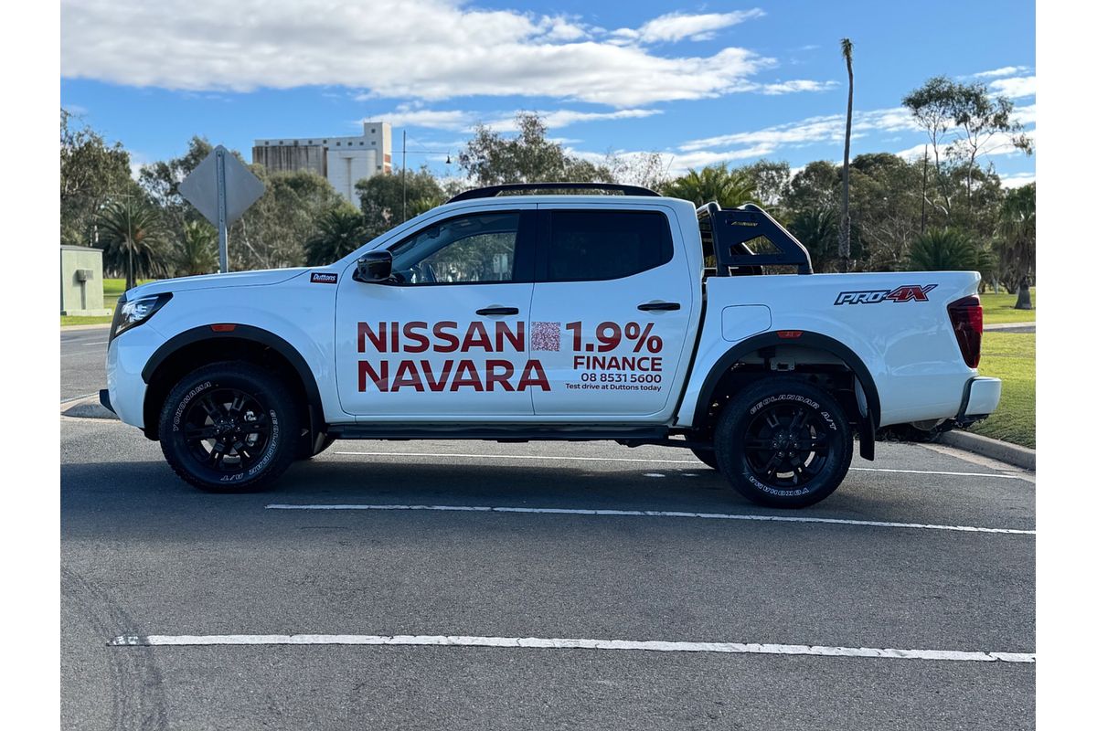 2025 Nissan Navara PRO-4X D23 4X4