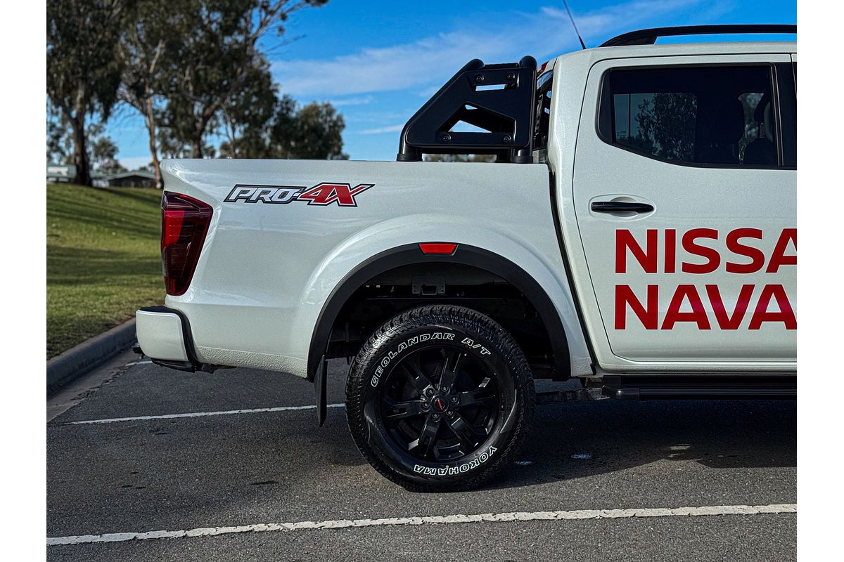 2025 Nissan Navara PRO-4X D23 4X4