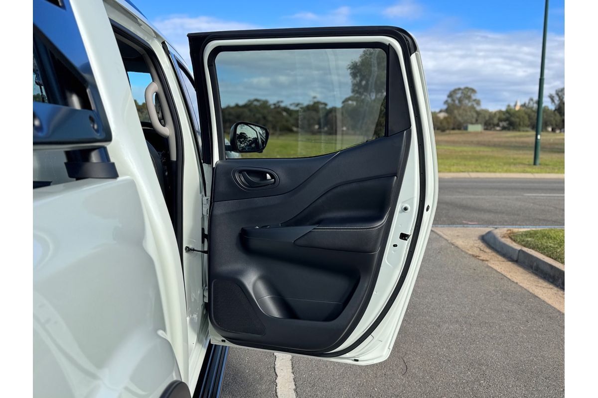 2025 Nissan Navara PRO-4X D23 4X4