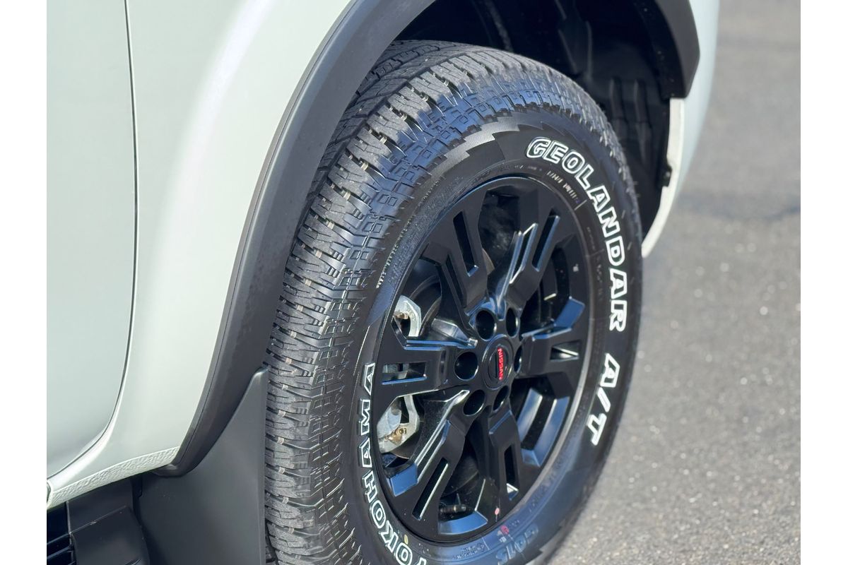 2025 Nissan Navara PRO-4X D23 4X4