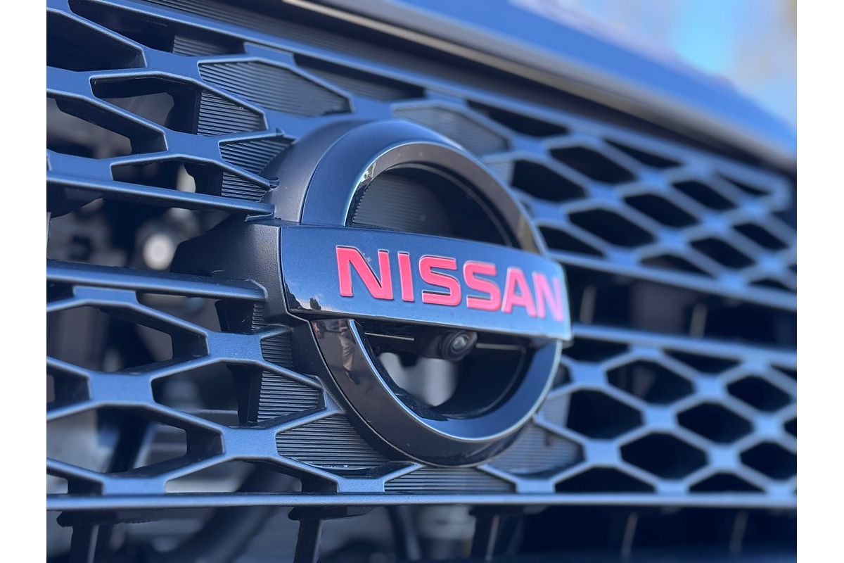 2025 Nissan Navara PRO-4X D23 4X4