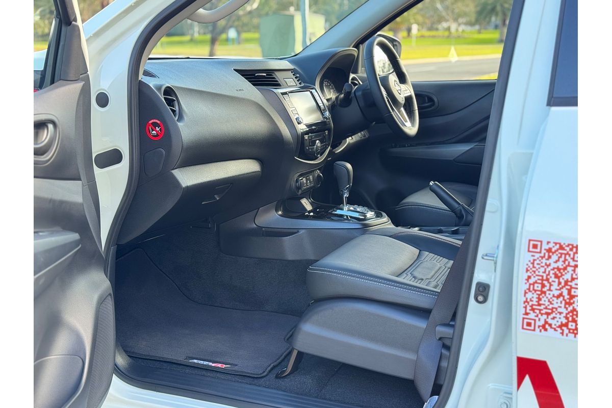 2025 Nissan Navara PRO-4X D23 4X4