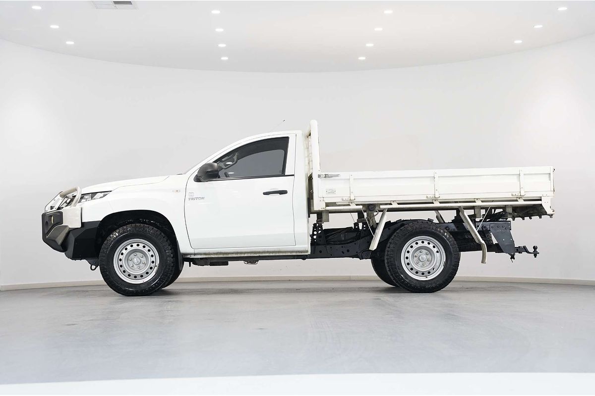 2019 Mitsubishi Triton GLX MR 4X4