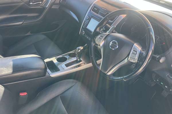 2013 Nissan Altima TI-S L33