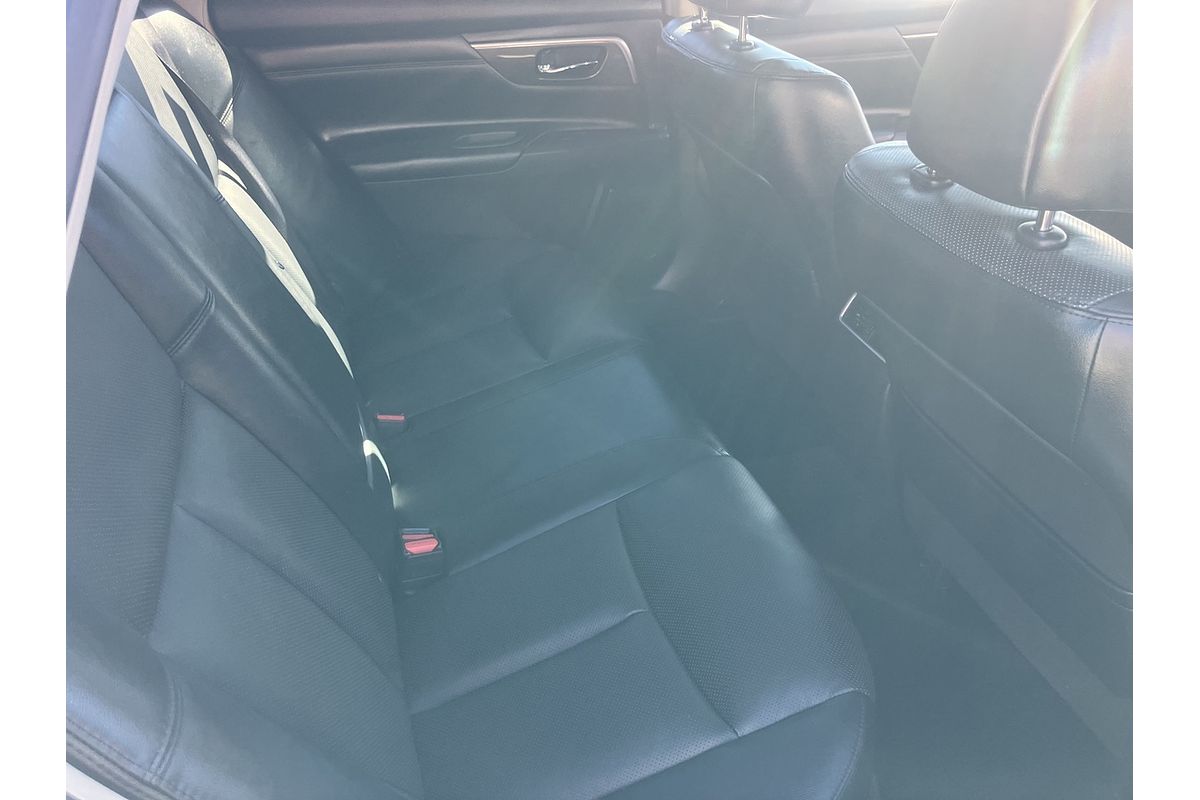 2013 Nissan Altima TI-S L33